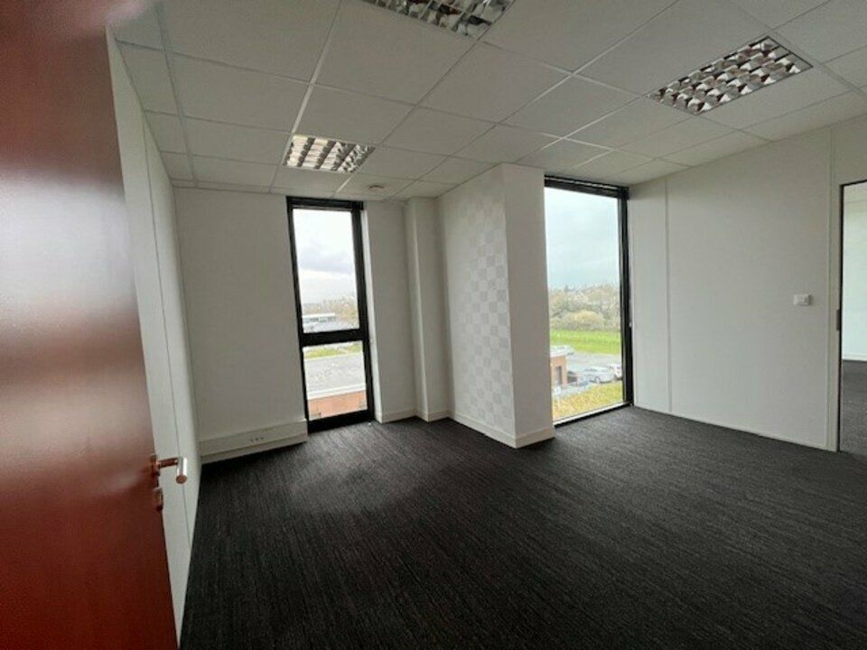 Location bureaux 485 m² non divisibles