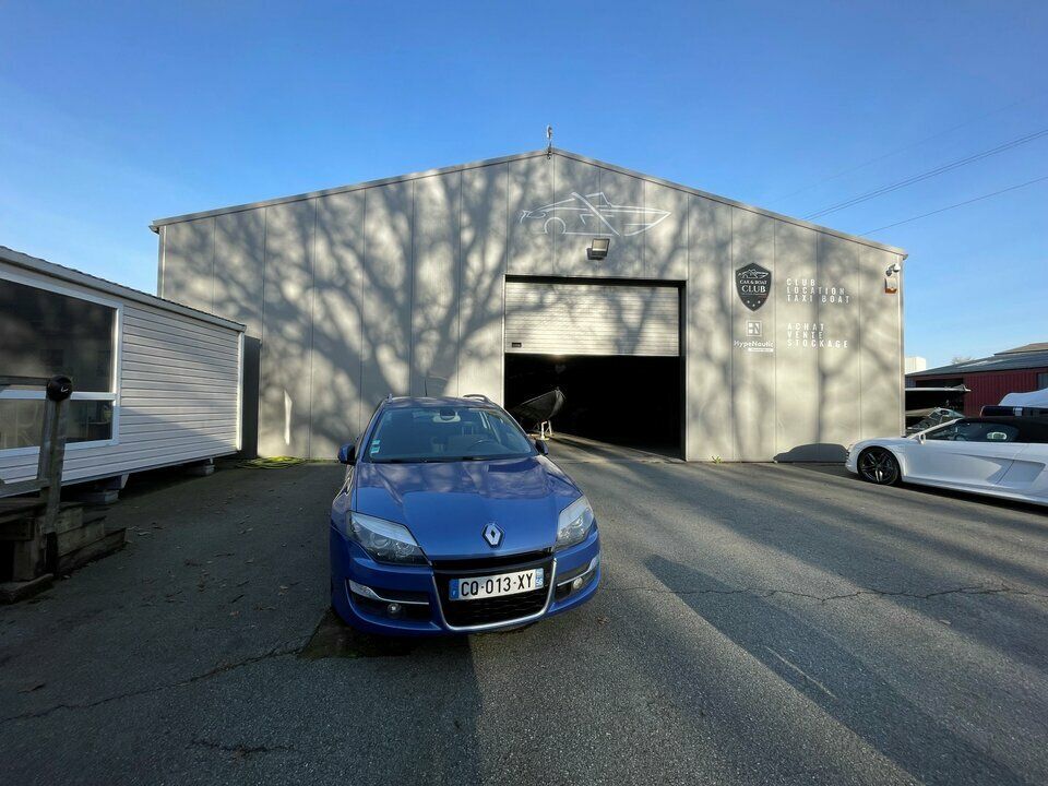 Location entrepot 380 m² non divisibles