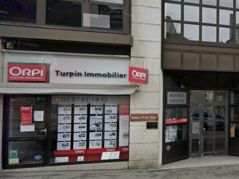 Location local commercial 32 m² non divisibles