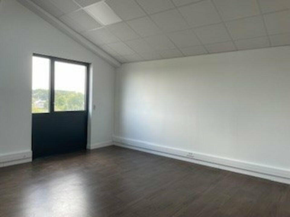 Location bureaux 39 m² non divisibles