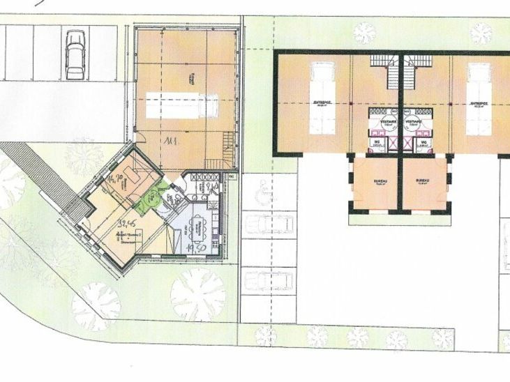 Location local d''activites 210 m² divisibles à partir de 135 m²