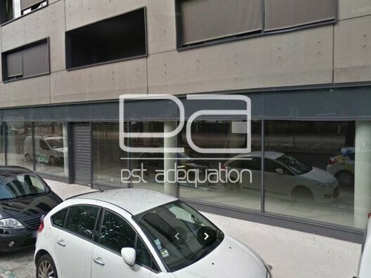 À LOUER – Local commercial – RDC avec mezzanine – Nancy