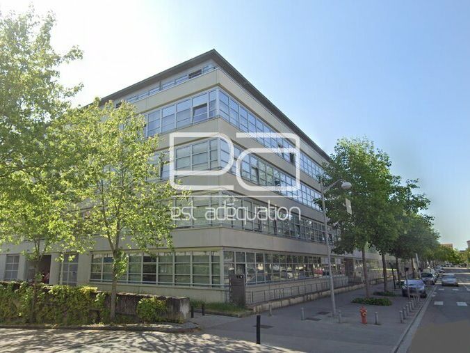 Location local commercial 147 m² non divisibles