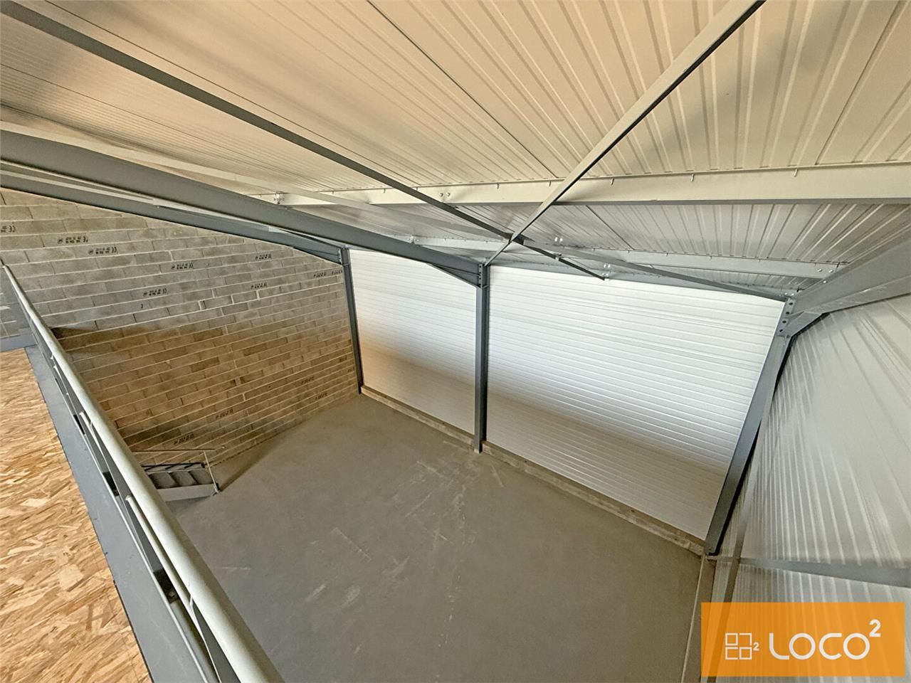 Location local 170.00 m² à DREMIL LAFAGE