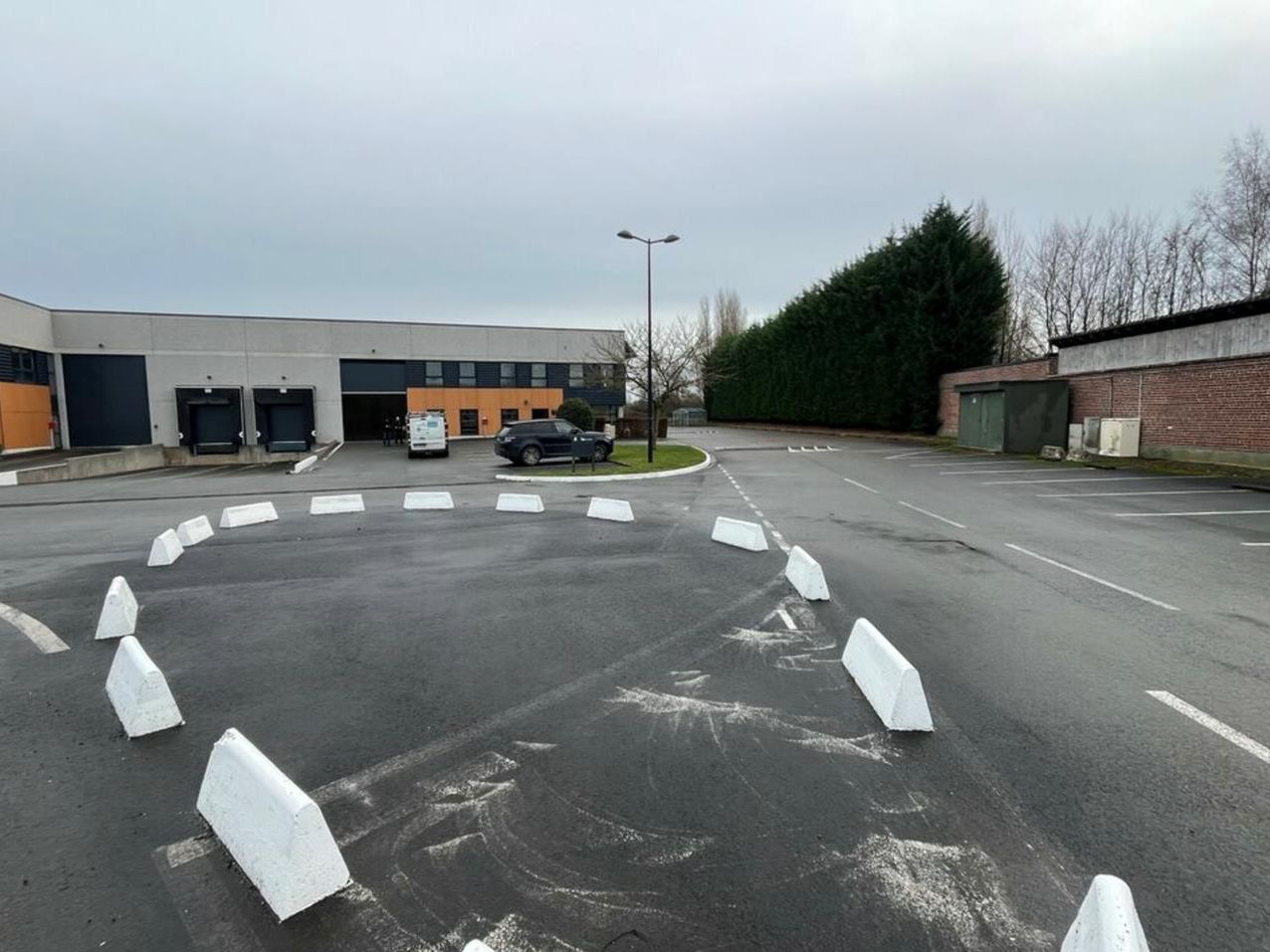 location - local d'activite - saint andre