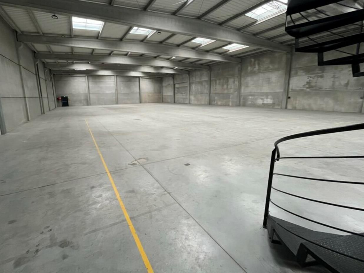 location - local d'activite - saint andre