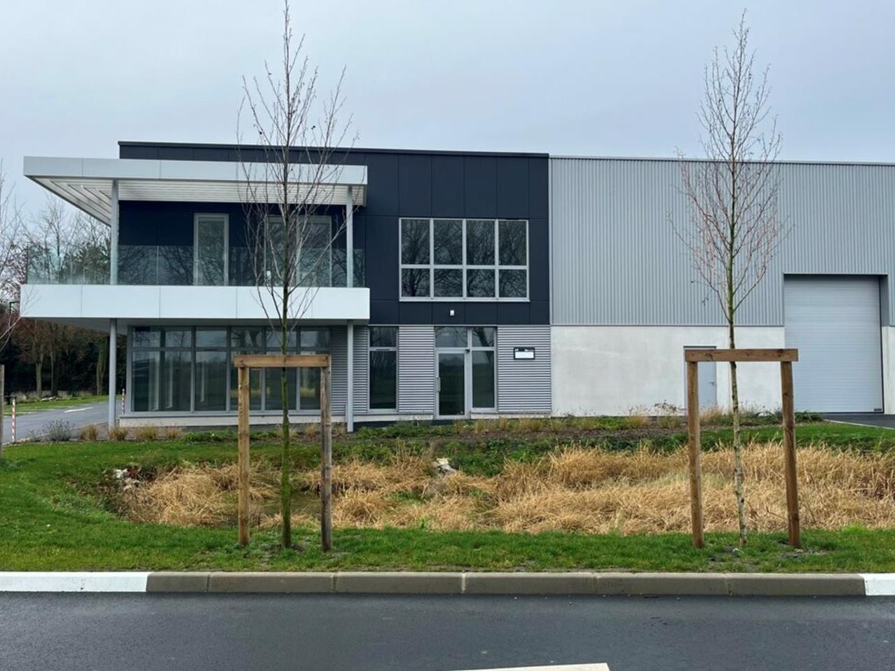 location - local d'activite - saint andre