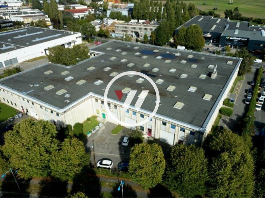 A LOUER - Local d'activité et bureaux