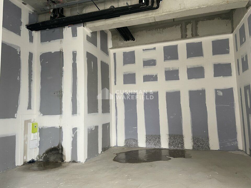 Local commercial à louer – Mérignac – Secteur dynamique et recherché