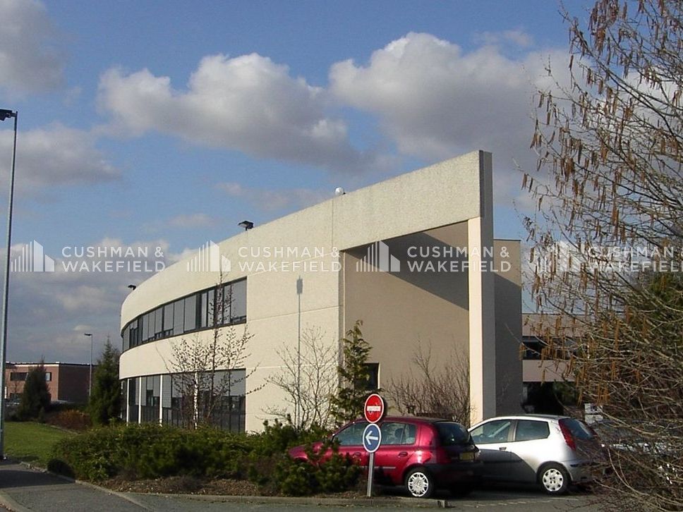 Vente bureaux 155 m² non divisibles