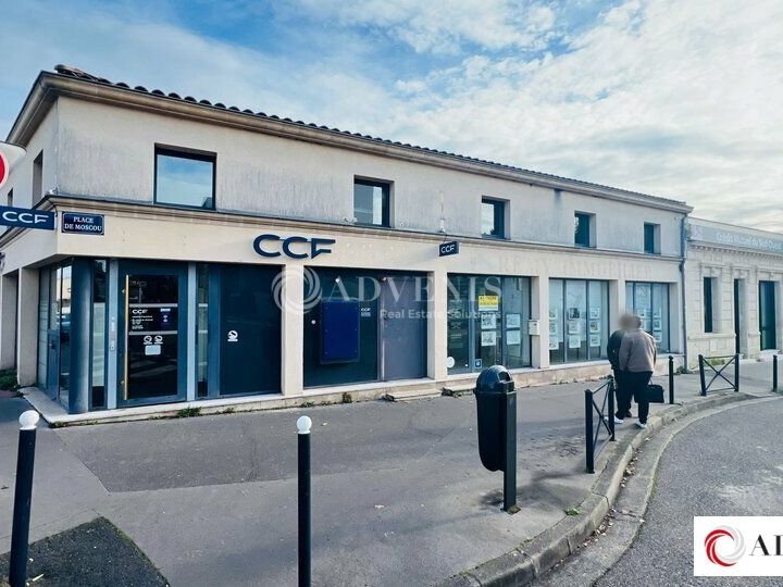 Location local commercial 168 m² non divisibles