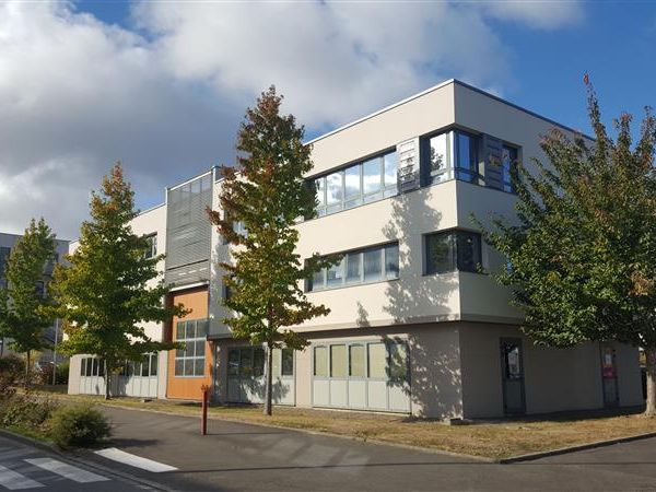 Location bureaux 103 m² non divisibles