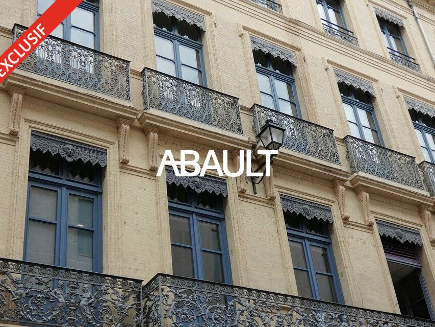 A CEDER DROIT AU BAIL D'UN LOCAL COMMERCIAL CENTRE VILLE DE TOULOUSE D'ENVIRON 100 M² 