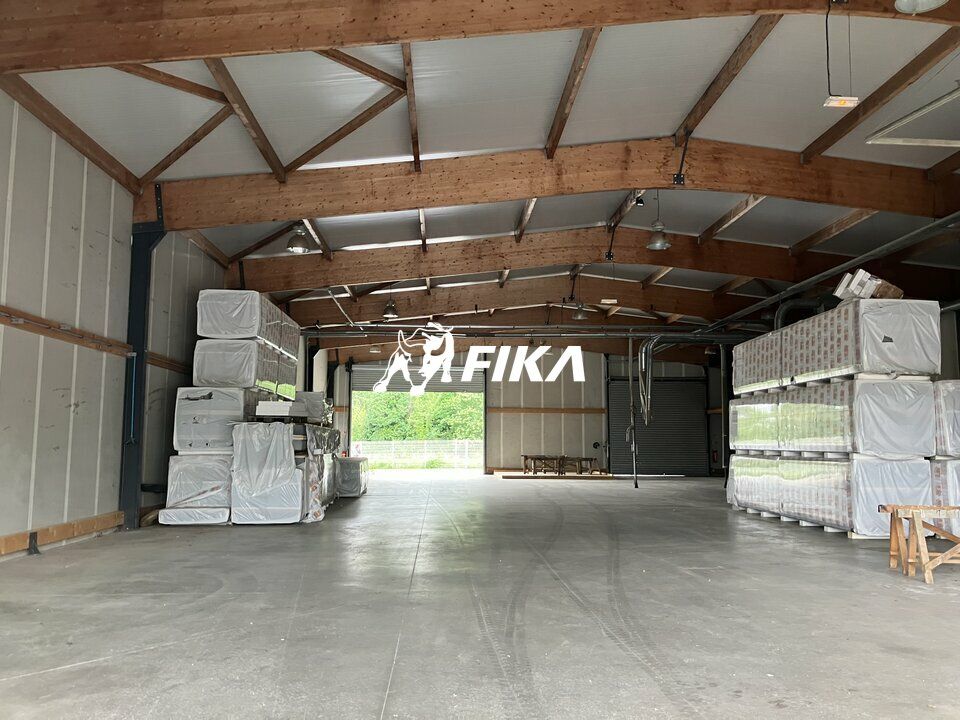 Local d'activités à louer à (24230) Lamothe Montravel