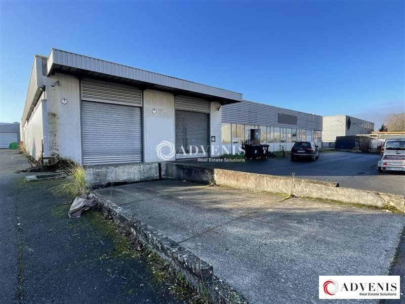 Vente local d''activites 2815 m² non divisibles
