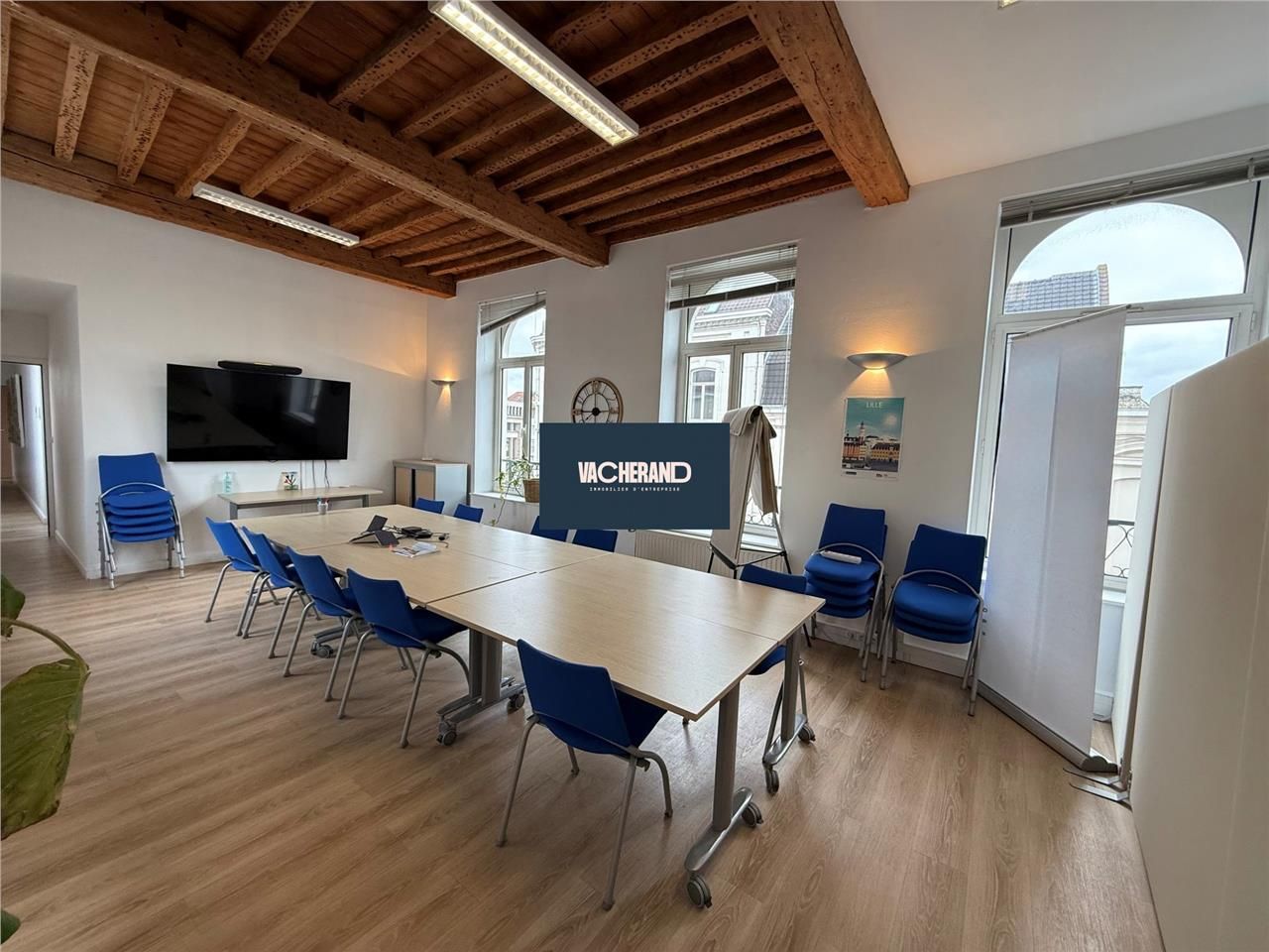 Location local commercial 175 m² à Tourcoing