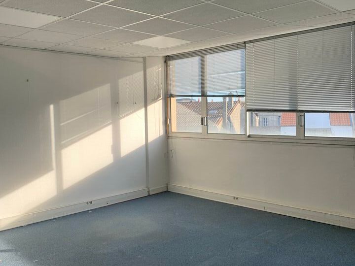Bureaux à louer – Parc Rivière, Bordeaux - 156 m² divisibles