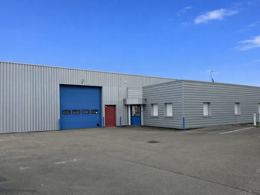 EXCLUSIVITE - LOCAL D'ACTIVITE - 600 m²