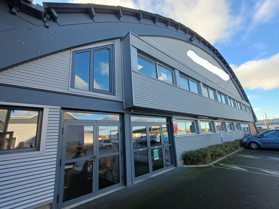 Location bureaux 312 m² non divisibles