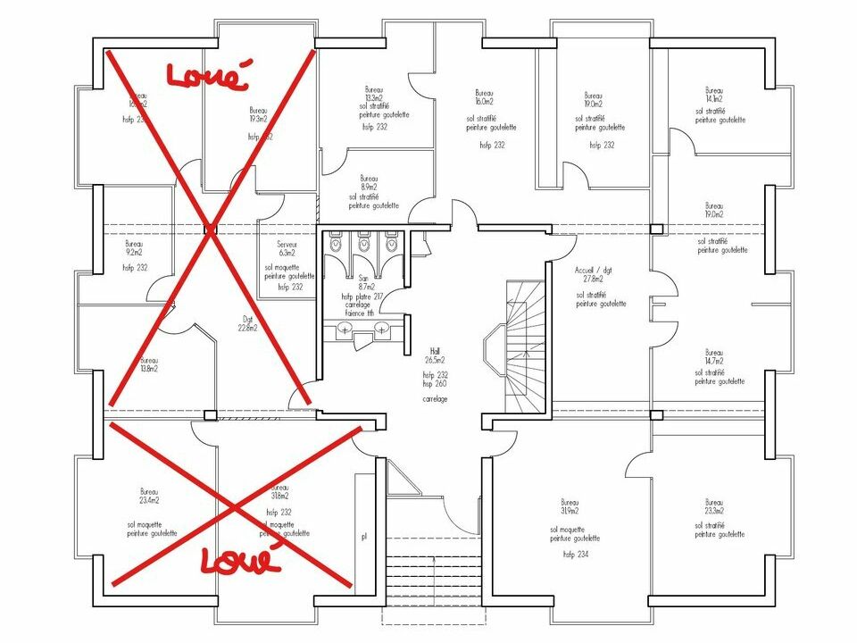 Location bureaux 590 m² divisibles à partir de 90 m²