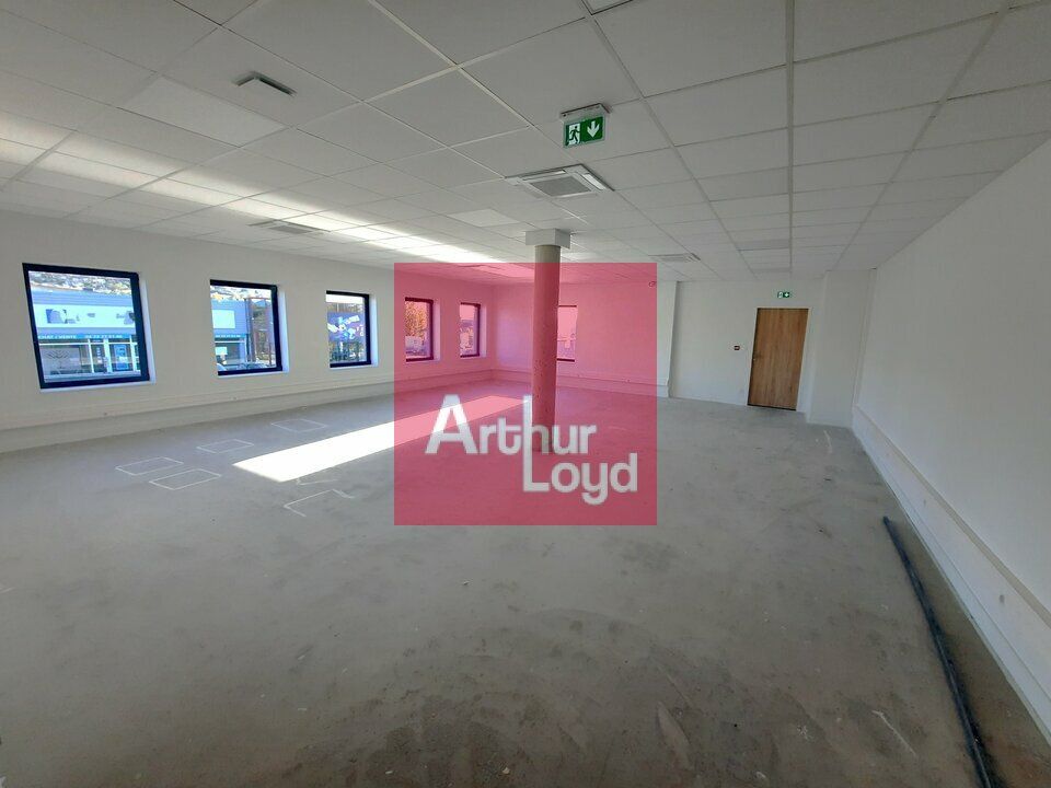 Location bureaux 95 m² non divisibles