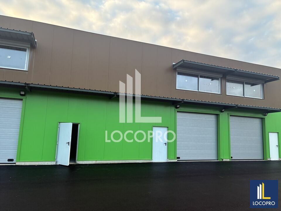 A LOUER - LOCAL D'ACTIVITÉ - 634 M² DIVISIBLES - LES ARCS SUR ARGENS