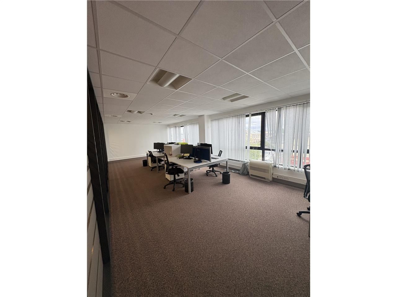 262 m² pour ce bureaux en location à Bezons