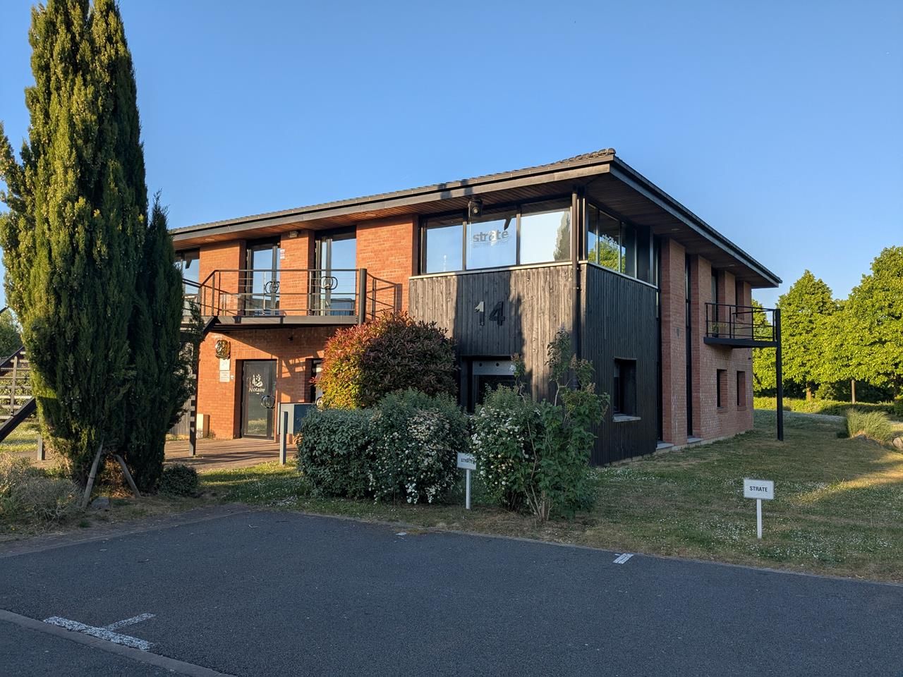 PXL_20250509_175427722