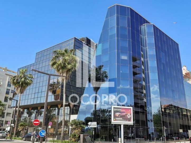 Location bureaux 173 m² non divisibles