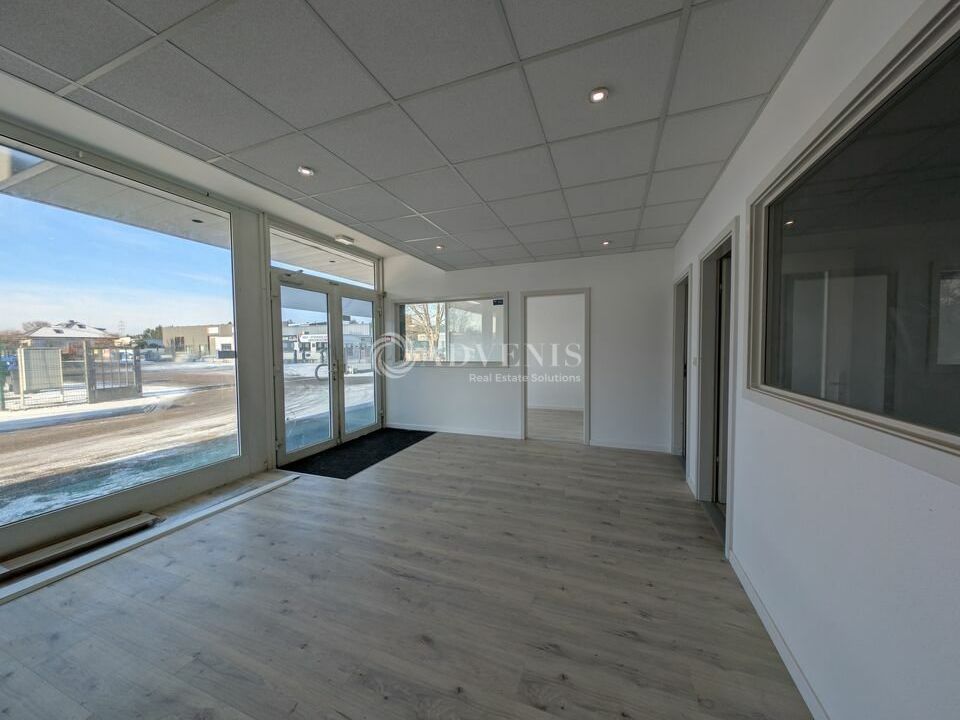 Bureaux entièrement rénovés à louer - Zac des Maréchaux - Mundolsheim