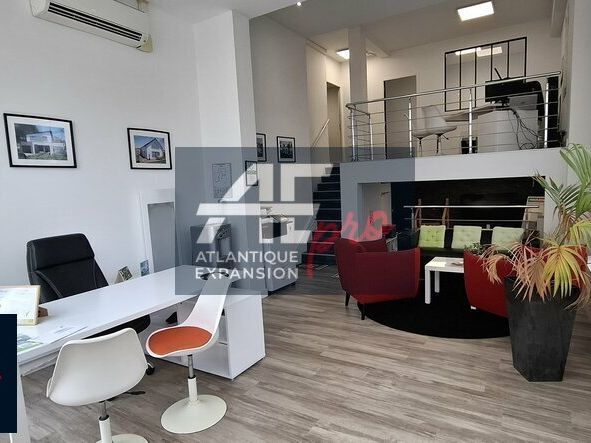 Location local commercial 103 m² non divisibles