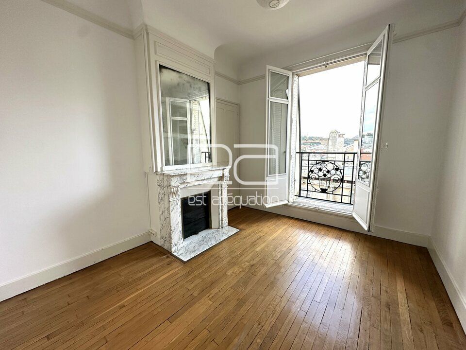 Vente bureaux 163.42 m² non divisibles