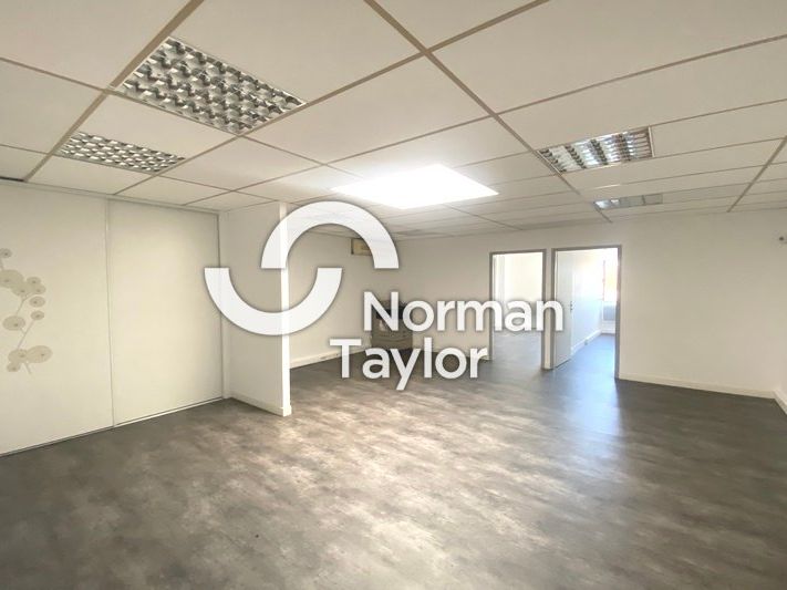 Location bureaux 63 m² non divisibles