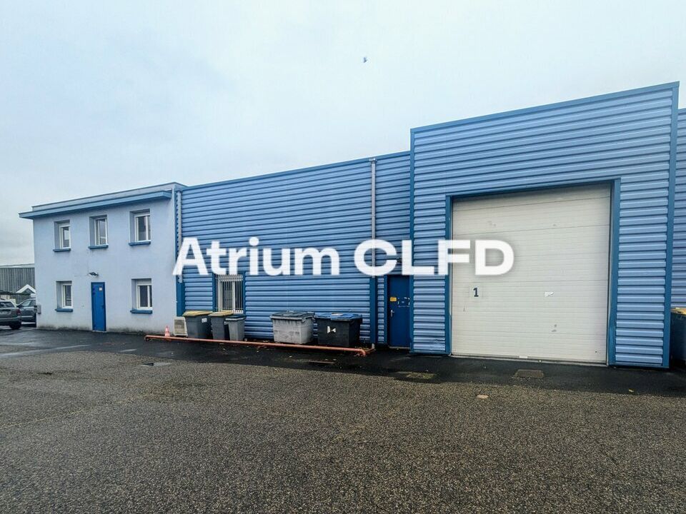 Location local d''activites 220 m² non divisibles