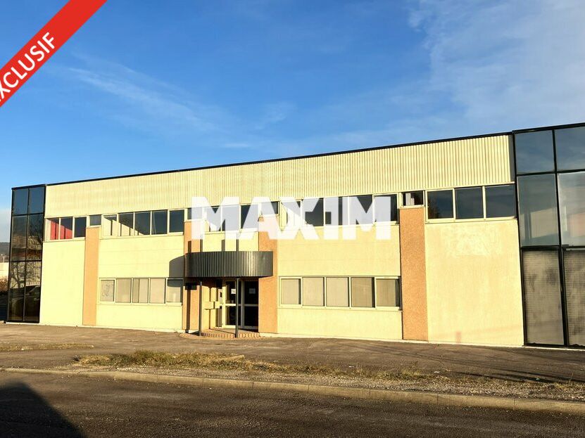 Location bureaux 832 m² divisibles à partir de 45 m²