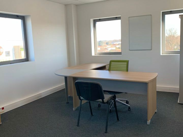 Bureaux à louer 167 m² - Tresses