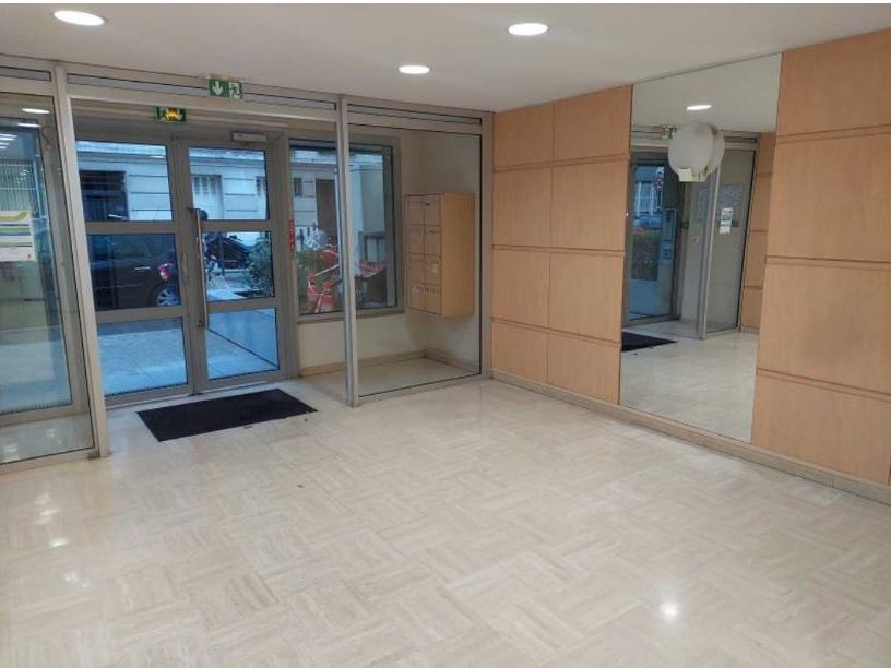 Location bureaux 74 m² non divisibles