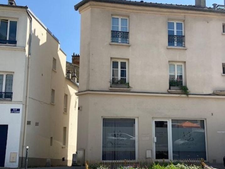 Location bureaux 45 m² non divisibles