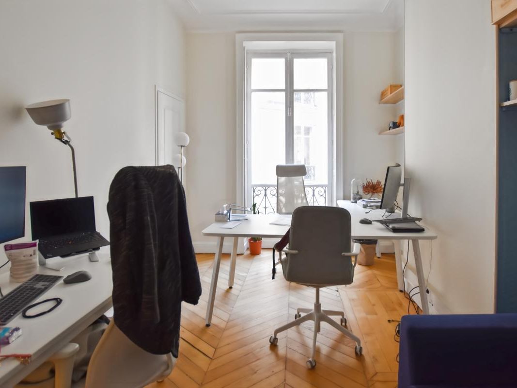 Location bureaux 93 m² non divisibles