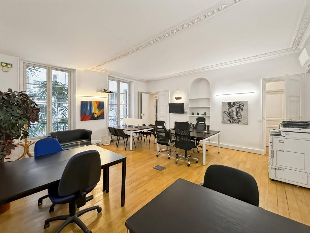 Location bureaux 140 m² non divisibles