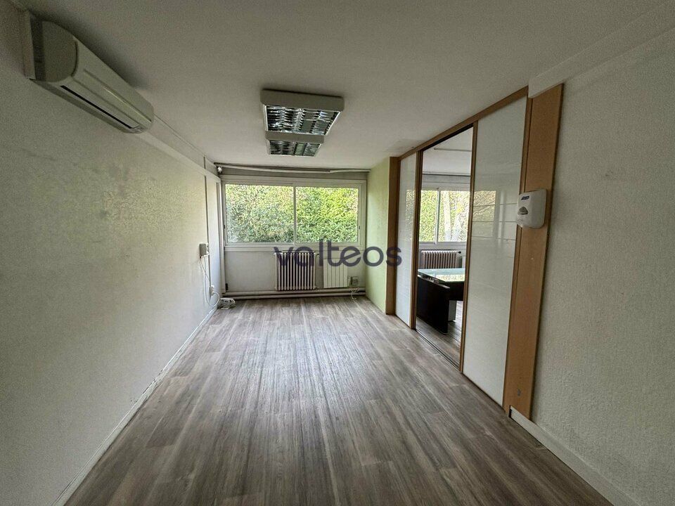 Location bureaux 220 m² non divisibles