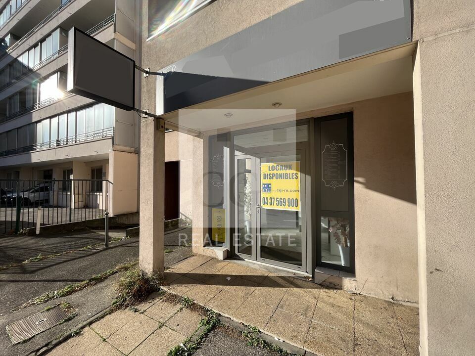 Vente local commercial 61.49 m² non divisibles