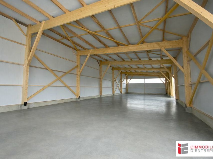 Cellules d’activité 220 m² ou 440 m² – ZA La Janaie, Retiers