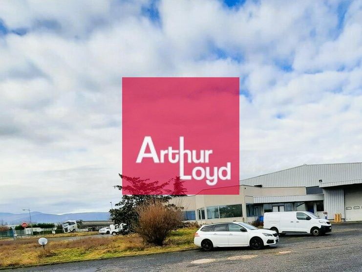 Location local d''activites 1200 m² non divisibles