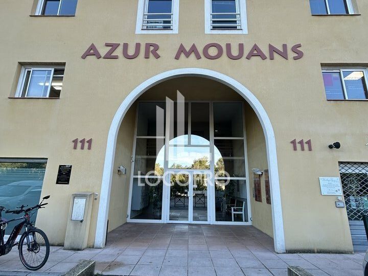 A LOUER - BUREAUX - 346 M2 - MOUANS SARTOUX