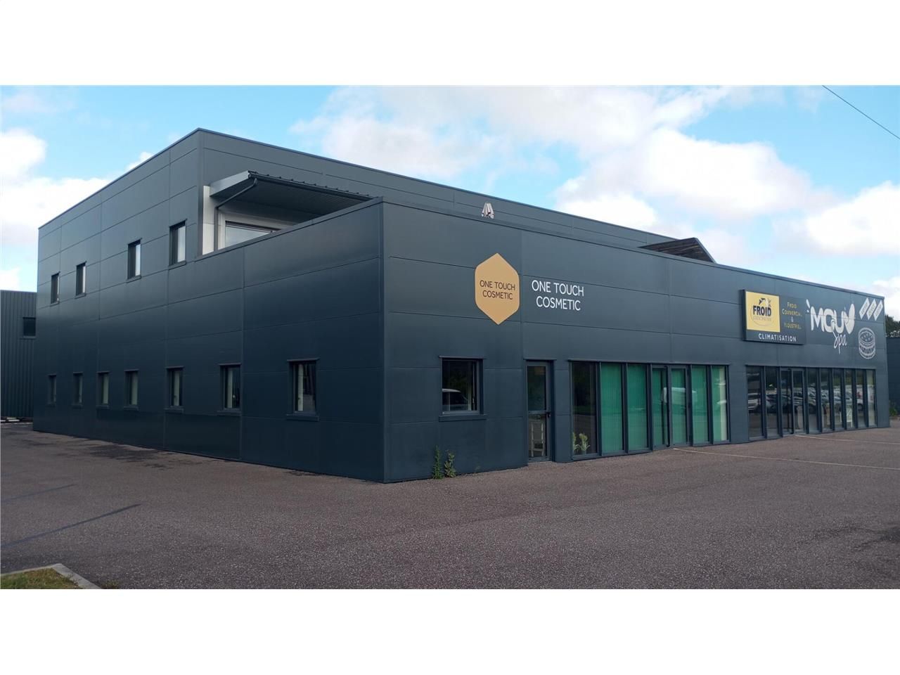 Vente bureaux 283.00 m² à SAINT AUBIN DE MEDOC