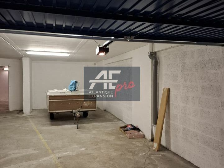 Location local d''activites 114 m² non divisibles