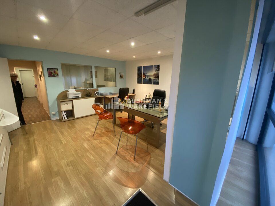 Local commercial à louer – Mérignac Centre