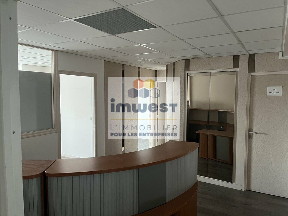 Bureau à vendre - 64 m²