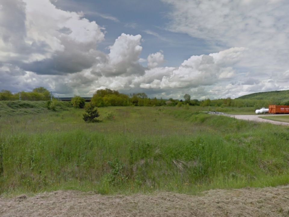 Vente terrain 18745 m² divisibles à partir de 2726 m²